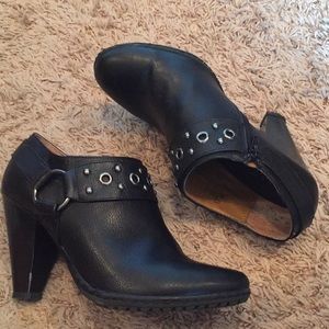 Pesaro Black  Ankle Bootie